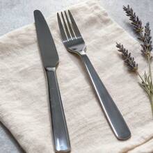 4件套银色不锈钢餐具，包括牛排刀、汤匙，316不锈钢餐具套装，高光镜面抛光餐具，适用于厨房，可用洗碗机清洗。 - 銀色 - 查看 11