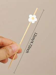 1/50/100pcs Sweet Daisy Theme Food Picks, Flower Dessert Fruit Forks, Toothpick Sticks, Flower Picks, Perfect For Drinks, Desserts, Appetizers, Fruits And Dessert Decoration, Party, Wedding, White Mini Food Picks Suitable For Decoration, Kitchen, Summer Party, Fun Drink Accessories, Holiday Birthday Party Decoration Supplies - Multicolor - View 5
