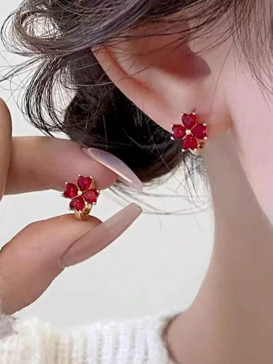 一对锆石四叶草耳钉，独特设计 - 彩色 - 查看 1