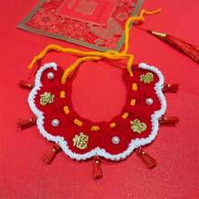 可爱新年宠物珍珠流苏手工幸运符领结头巾，适合小猫小狗庆祝节日的拍照道具礼物 - 紅色 - 查看 4