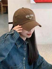 New York NY Embroidered Baseball Hat | NYC City Souvenir & Travel Cap Big Apple Aesthetic Gift For Him & Her - màu nâu - Xem 2