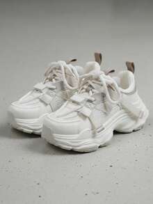 Tenis Chunky Urbanos con Suela Gruesa y Diseño Multicapa - Beis - Ver 3