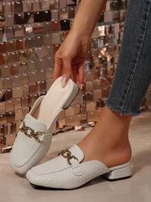 Beige Square Toe Flat Mule Shoes With Metal Buckle, Fashionable Patent Leather Gingham Print Loafers, Elegant Backless Flat Shoes For Women, Spring/Summer - Beige - View 2