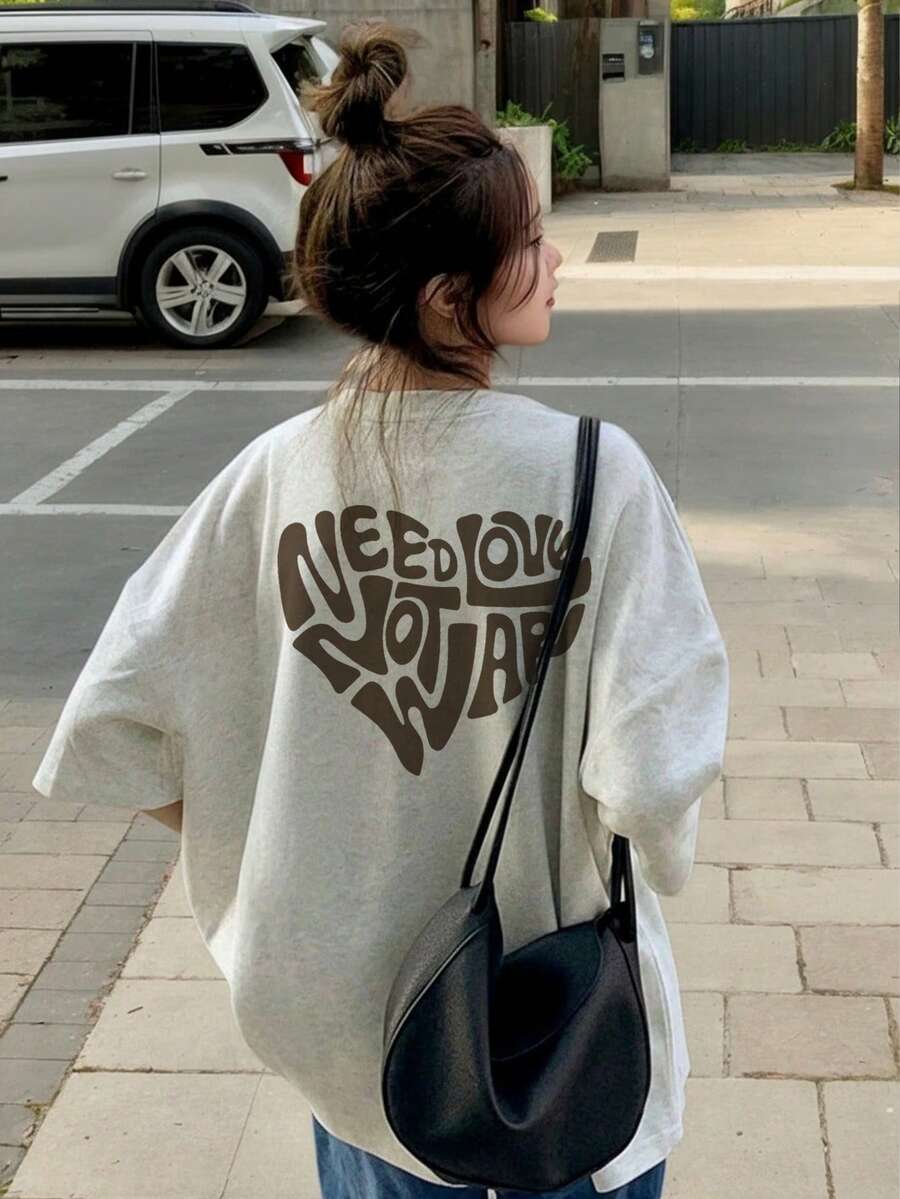 Japanese Style Women's Loose Fit Round Neck Casual Versatile Letter & Heart Print Short Sleeve T-Shirt, Spring/Summer - Light Gray - View 1