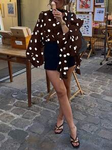 Blusa casual y sexy para mujer con estampado de corazón en contraste de color, botones delanteros y volantes/flecos en el bajo, para uso doméstico, vacaciones y verano - Café integral - Ver 8