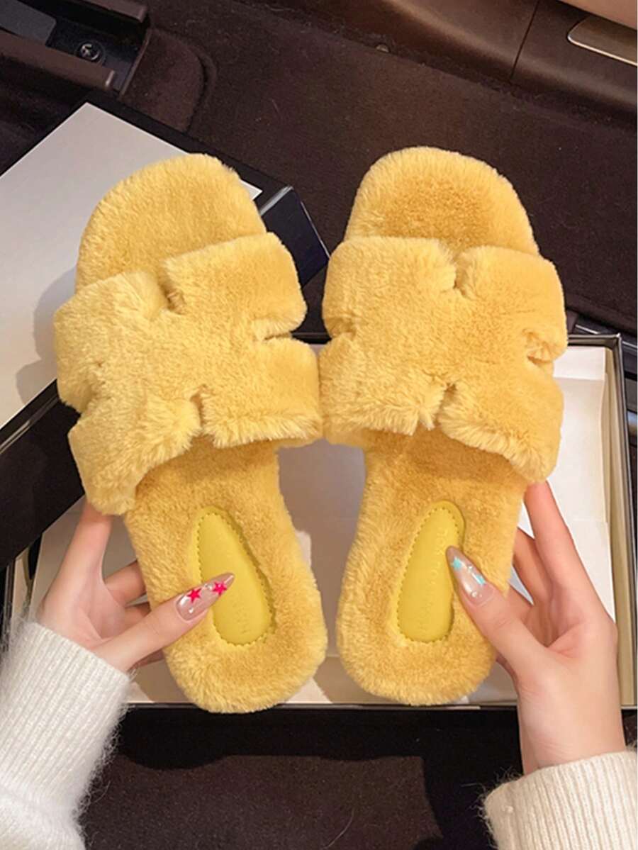 Women's Yellow Flat Open Toe Fluffy Slippers, New Autumn/Winter Furry Low Heel Slip-On Slippers, Soft Plush Beach/Home Slippers, Lightweight Comfortable Warm Fuzzy Slides, Open Toe & Heel Slippers - Yellow - View 1