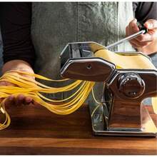 Máquina para hacer pasta, máquina manual para hacer pasta, múltiples configuraciones de grosor, rodillos y cortador en acero inoxidable, adecuada para hacer pasta, lasaña y fideos. - Plateado - Ver 6