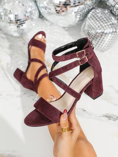 Peep Toe Fashionable Sexy Criss-Cross Strap Black Buckle Strap Outdoor Chic Versatile Women High Heel Sandals