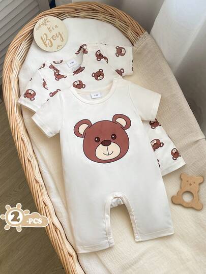 2件套新生男婴休闲可爱小熊印花短袖连体衣，裆部按扣设计，舒适时尚，适合居家休闲、运动、派对、婴儿派对等场合穿着。