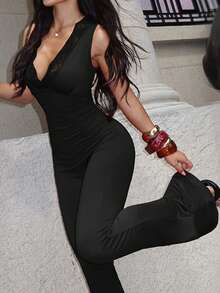 Onicee 女士夏季连体裤，黑色性感V领蕾丝喇叭裤连身裤，适合情人节、狂欢节、约会、聚会、派对、旅行、度假、海滩等场合。 - 黑色 - 查看 10