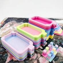 多色弧形钻石画托盘 - 交织弧形封闭设计，混色手工工艺托盘，配有符合人体工学的手柄，适用于钻石画套装。托盘色彩鲜艳，制作稳定。 - 彩色 - 查看 9
