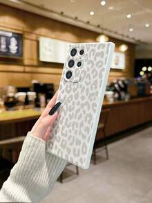 1pc Thick Leopard Print Protective Phone Case, Compatible With Samsung Galaxy S26/S26 PLUS/S26 Ultra, S25/S25 PLUS/S25 Ultra, A17, A07, A16, A36, A26, A56, A50, A12, A32, A52, A72, A51, A21S, A13, A14, S24/S24 PLUS/S24 Ultra, S22, A52, A53, A54, A55, 11/12 Pro/12/12X/13 Pro/14 Pro/15 Pro, Redmi 10/9/Note 9/12C/Note 11 Pro/Note 8 Pro - Multicolor - View 4