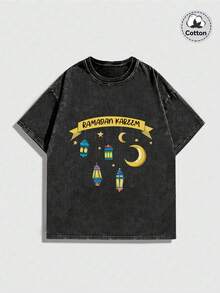 Conjunto masculino de manga curta com estampa vintage lavada, estilo Ramadan, moderno e descolado. Conjunto de manga curta em algodão preto com estampa em inglês, ideal para o dia a dia. Estilo Y2K, perfeito para ocasiões informais. - Preto - Ver 4