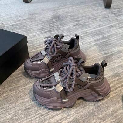 Tenis Chunky Urbanos con Suela Gruesa y Diseño Multicapa