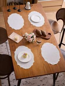 1/4/6/12pcs Gold Wavy Lace Embroidered Solid Color Oval Placemats, Fresh Minimalist Style For Kitchen, Dining Table, Cup, Bowl, Plate Non-Slip Pads, Suitable For Holidays, Parties, Birthdays, Weddings, Dinners, Offices, Coffee Tables, Home Decor, All Seasons - Gold - View 4