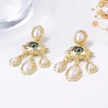 A Pair Chic Retro Niche Evil Eye Faux Pearl Earrings | Gold Asymmetrical Texture Pendant Earrings - Unique Fashionable Design Cross-Border Statement Jewelry, Perfect Gift For Friends & Besties - Gold-earrings - View 4