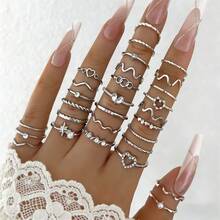 28件套金色心形波浪叠戴戒指套装，可爱水晶指节戒指，Y2K风格日常及派对饰品 - 28件套裝 - 查看 8