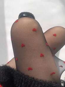 1 par de pantimedia ultra delgadas y cómodas con estampado de corazón para mujer de talla grande, adecuadas para el Día de San Valentín, uso diario y citas - Rojo - Ver 2