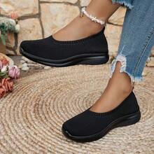 Women's Casual Sneakers, Flat Slip-On Mesh Breathable Fashion Versatile Solid Color Round Toe Loafers - Black - View 3