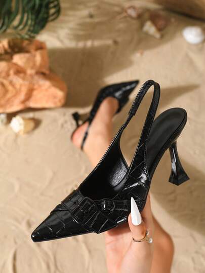 9厘米尖头套脚式优雅细高跟鞋，PU材质，格纹镂空交叉搭扣机车风黑色高跟鞋，时尚百搭，适合日常、派对、通勤、约会、聚会、正式场合。