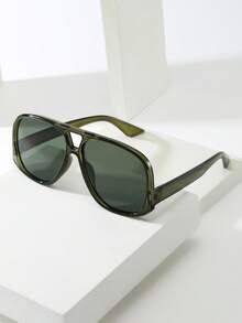 Green Frame, Green Sheet