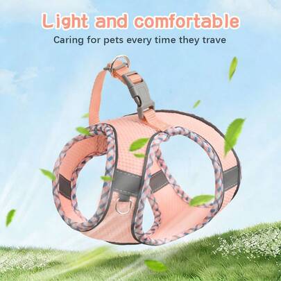 高品质网眼面料，凉爽透气，触感柔软，经久耐用；360度全方位包裹式防逃脱设计；反光安全背心式狗绳，适合中小型宠物；宠物遛狗装备；跑步训练胸背带；轻便宠物胸背带；可调节狗胸背带；加固缝线；耐用网眼面料