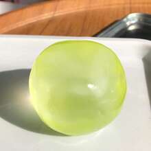 2个装 2026 最新款精美礼品畅销椰子油挤压玩具，透明蓝色减压玩具球，可塑形不回弹，挤压手感好，挤压减压系列，超柔软慢回弹质地，回弹减压设计，便携式桌面减压摆件，节日礼物，生日礼物，完美礼物 - 彩色 - 查看 15