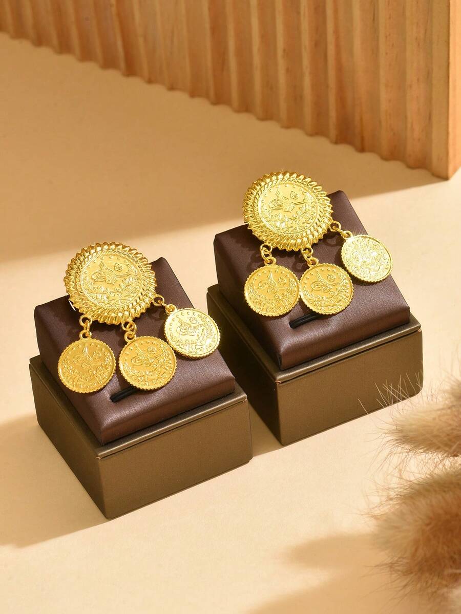 1 Pair Middle Eastern Vintage Coin Decor Metal Brooch, Engraved Flower Design For Formal Dress, Party & Holiday Gift - Old Golden - View 1