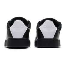 Adidas 女士 Superstar ST W 休闲运动鞋，轻便舒适，适合日常穿着，JR7444 - 黑色/白色 - 查看 5