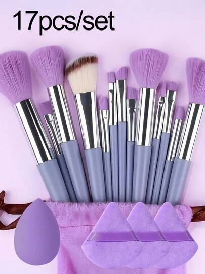 17件套化妆刷套装，适用于遮瑕、腮红、粉底、眼影和唇部彩妆，是日常美容、旅行和化妆新手的理想之选，也是新年、情人节、生日和节日的完美礼物。