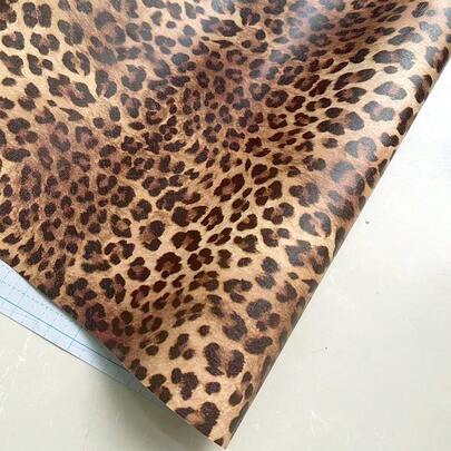 1 Roll Self-Adhesive Leopard Print PVC Wallpaper, Removable Vinyl Contact Paper For TV Background Wall, Living Room, Dining Room, Bathroom, Bedroom, Commercial & Residential Use, Dorm, Store, Kitchen, Bathroom, Furniture Renewal, Tabletop, Wardrobe Edge, Waterproof, Soundproof, Luxury Flat Sticker, Convenient For Home Decor, TV Background Wall Sticker, Cabinet, Dresser, Refreshing Your Home