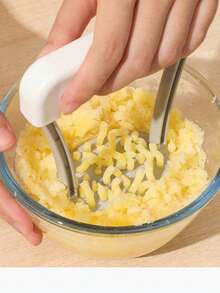 1pc Manual Potato Masher, Vegetable Crusher With Non-Slip Handle, Simple & Durable Multi-Function Potato Ricer, Fruit Masher, Kitchen Gadget - Grayish White - View 5