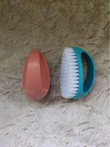 家用厨房浴室清洁刷、去污洗衣刷、鞋刷、悬挂式衣物刷、硬毛家用鞋刷、学生宿舍洗衣刷、硬塑料鞋刷。可用于清洁双手、指缝、脚趾甲、关节、肘部、脚后跟和脚底。 - 彩色 - 查看 19