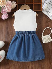 2件套女童2026夏季时尚爱心印花翻领无袖白色背心和蝴蝶爱心口袋蓝色牛仔及膝裙套装 - 白色 - 查看 9