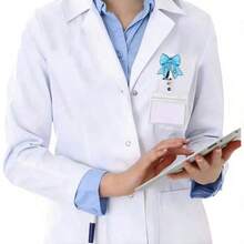 1个可伸缩蝴蝶听诊器造型胸牌夹，适用于护士、医生、办公室工作人员 - 听诊器造型，适用于医院、诊所、工作场所 - 专业证件夹、证件套、医务人员配件、听诊器配件、送给女孩的礼物、返校用品、学习用品、办公用品、配件 - 淺藍色 - 查看 6