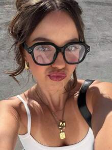 一副黑色复古波点透明眼镜，女士休闲时尚眼镜，适合日常阅读、工作通勤、海滩装扮，复古Y2K基础款商务休闲礼品 - 黑色 - 查看 1