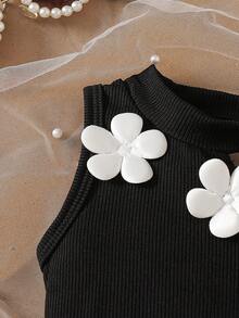 Baby Girl Fashionable Casual Cute Set, 3D Flower Half Shoulder Stylish Camisole + Pleated Mini Skirt - Black - View 4