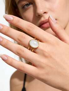 1枚优雅清新仿珍珠心形方形/椭圆形戒指，18K镀金不锈钢材质，适合女性日常佩戴、通勤、约会或作为礼物。 - 白色 - 查看 5