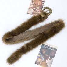 1条时尚毛绒腰带，配水钻金属扣，适合搭配牛仔裤、连衣裙、外套