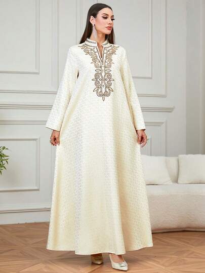 优雅女士斋月新款时尚V领提花长袖长款罩衫，饰有串珠和刺绣细节，适合派对、居家、日常休闲穿着以及开斋节。