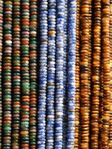 天然石晶椭圆算盘珠，用于珠宝制作，190颗6*2mm天然白石英和绿东陵玉珠，适合制作珠宝、DIY时尚手链和项链，以及作为男女礼物。 - 彩色 - 查看 5