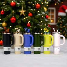 1个40盎司不锈钢便携旅行杯，带手柄、可折叠吸管和防漏盖，6种颜色可选，双层隔热，易于清洁，可重复使用，适合居家、办公、旅行，是完美的圣诞礼物。 - 彩色 - 查看 4