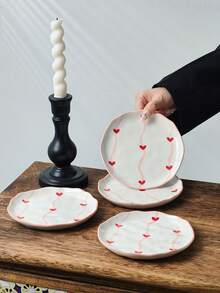 1pc/2pcs/4pcs 6-Inch Handpainted Ceramic Heart-Shaped Plates, Fruit Plates, Snack Plates, Nut Plates, Appetizer Plates, Cake & Dessert Plates, Also Can Be Used As Jewelry Trays, Versatile Use For Gatherings, Hotels, Elegant Gifts - Multicolor - View 5
