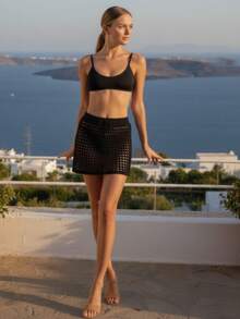 Saia Curta Saída de Praia Feminina Tricot Vazado Cordão Ajustável Elegante Moda Praia Verão - Branco - Visão 7