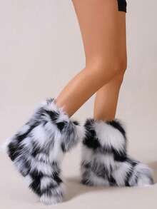 New Rainbow Fur Ankle Boots For Women 2025 Autumn/Winter New Sweet Cool Style Colorful Tie-Dye Faux Fur Warm Fashion Boots Women's Ankle Boots. Furry Boots. Winter BootsSuitable For Extremely Cold Weather. The First Choice For Skiing, Traveling, And Gatherings. - Đen và trắng - Xem 5