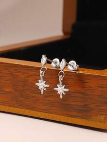 1件装 316不锈钢金色星星吊坠内螺纹唇钉 | 耳骨钉 | 男女通用低过敏性日常耳环 - 多款式 - 查看 3