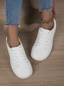 女士休闲宽头滑板鞋，轻便防滑宽头平底鞋，时尚百搭宽头鞋，青少年宽脚休闲运动鞋，男女通用零落差赤足宽头休闲鞋，适合所有脚型，为双脚提供舒适空间，更适合普通脚型 - 白色 - 查看 8