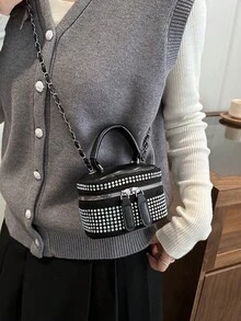 轻便迷你链条肩带绗缝水桶包，适合青少年、大学生和职业女性，是办公室、学校、工作、通勤、户外活动和旅行的理想之选，饰有水钻，质感面料。 - 黑色 - 查看 3