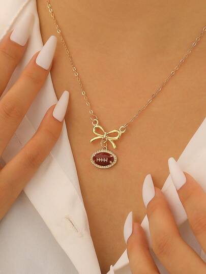1 pieza Collar colgante minimalista y versátil con estilo deportivo, con diseños de balón de fútbol, cruz y arco, adecuado para uso diario de mujeres, deportes y festivales
