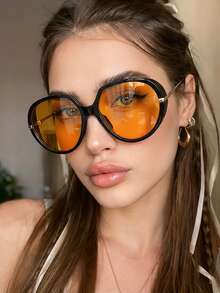 1副女士黑色圆形PC镜框金属镜腿旅行度假个性化街头时尚眼镜 - 黑色 - 查看 1